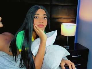 Daniiela-Foxx