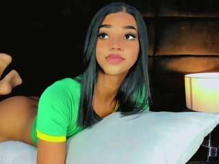 Daniiela-Foxx