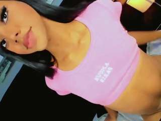 Daniiela-Foxx live cam preview