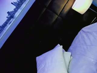 Daniiela-Foxx live cam preview