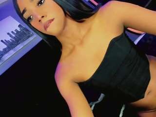 Daniiela-Foxx