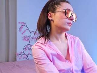 alishamelison webcam