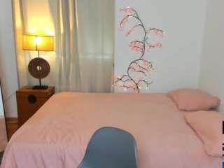 alishamelison webcam