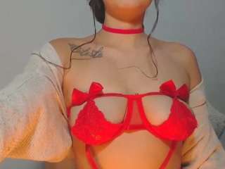 Alison-milksquirt1415