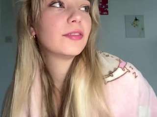 carymains Live Webcam on CamSoda