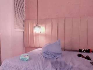 hannah-sinclair live cam profile