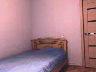 Live webcam model nelliemarcinek on Soda Cams