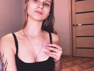 nelliemarcinek webcam