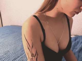 nelliemarcinek webcam