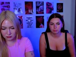 amalialowell live webcam show