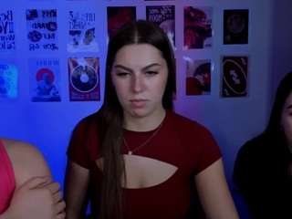 amalialowell live cam preview