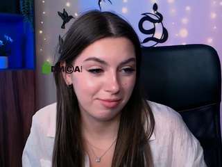 amalialowell live cam preview