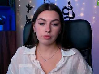 amalialowell live cam preview