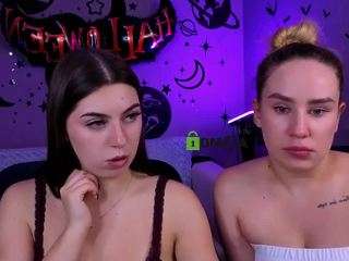 amalialowell live cam preview