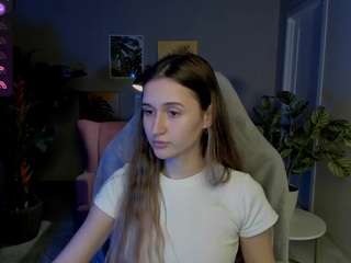 ave-costly live webcam show