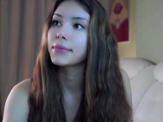 azaleeschabel's CamSoda show and profile