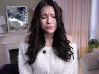 azaleeschabel's CamSoda show and profile