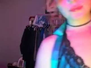 baddiebelle Live Webcam on CamSoda