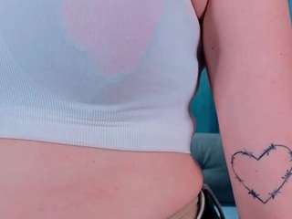 Live webcam model elaineenelson on Soda Cams