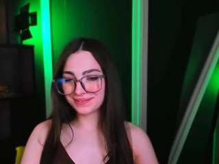 jenny-donne's CamSoda show and profile