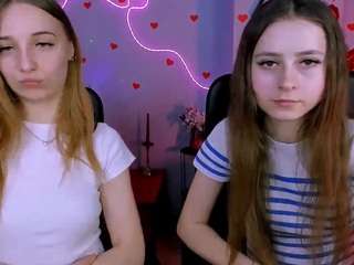 kira-kisses Live Webcam on CamSoda