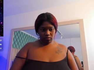 mariajose-h, female webcam model,  years old, on live webcam