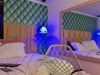 Live webcam model mariajose-h on Soda Cams