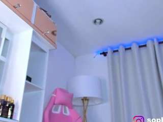 sophiestarx Live Webcam on CamSoda