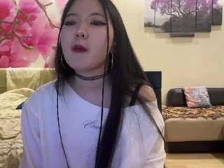 stephanydansie's CamSoda show and profile