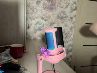 thomasenachiz's CamSoda show and profile