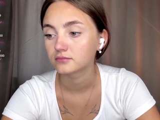 trinasmathers's live room