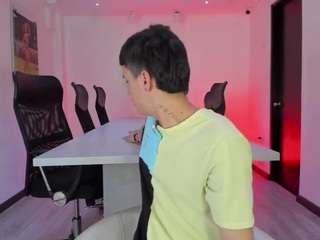 benitosaenz live cam profile