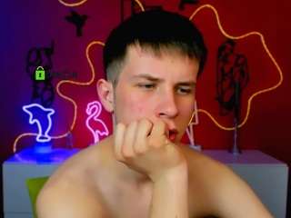 danny-dark's CamSoda show and profile