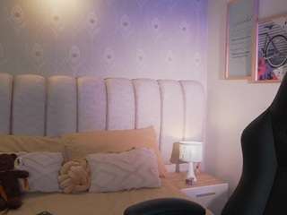 Emma-Vloss live webcam show