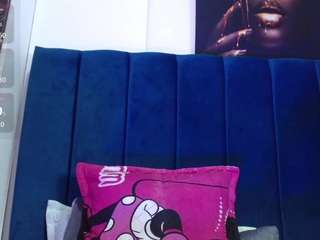 le modèle exotic-wish est en webcam porno dans un show sur le site camsoda, il possède les tags suivants: brown eyes,skinny,young adult,toys,teen 18,tattoos,squirt,smoking,raven hair,deepthroat,nature,naked,lovense,latina,erotic dance,drinking,dildo,hd,small tits