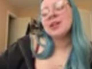 Live webcam model lavishlay on Soda Cams