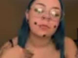 lavishlay webcam model