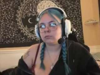 LavishLay live webcam show