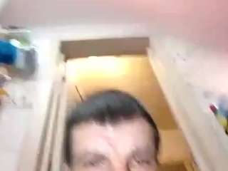 nikolau190 webcam model