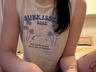 RobbynOkihara live cam preview