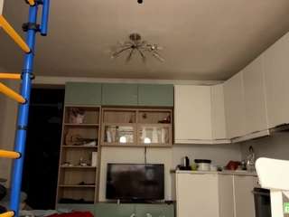 RobbynOkihara live cam preview