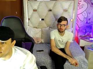 the-goodguyss webcam