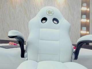 Alina-Hart live cam preview
