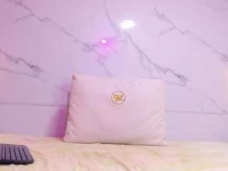 Alina-Hart live cam preview