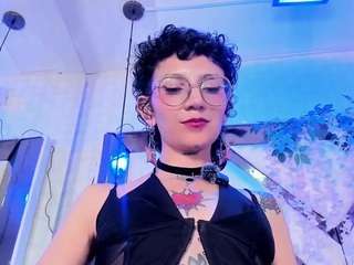 calioperoux live cam preview