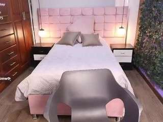 moriahstorm's live room