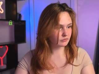 polly-cute1 webcam camsoda model stream image