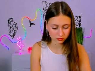 polly-cute1 webcam
