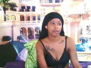 ebonsexyred webcam