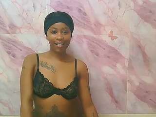 ebonsexyred webcam